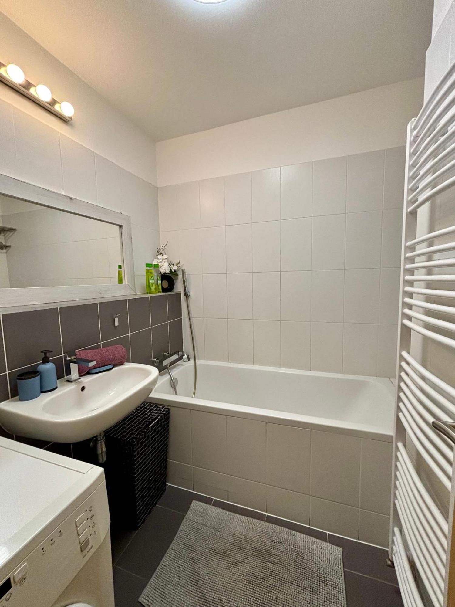 Apartmán Three Towers With Beautiful View And Parking! Bratislava Exteriér fotografie